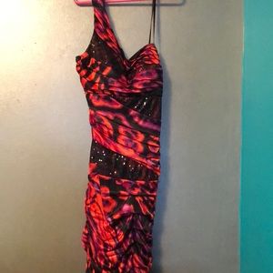 One shoulder body fitting dress... worn once